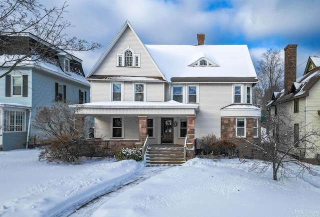 view of front of home featuring covered porch