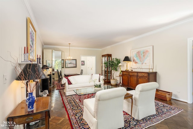 living room with a notable chandelier, dark parquet flooring, and ornamental molding