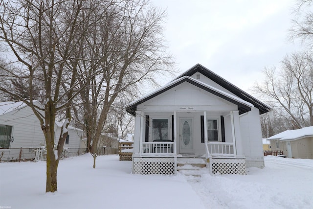 bungalow-style house with covered porch