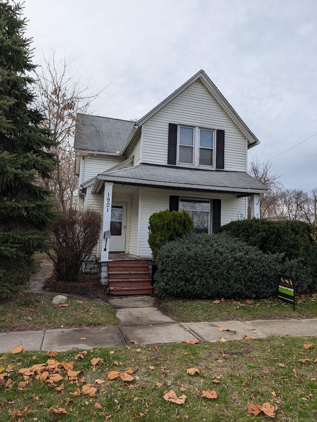 view of front of home