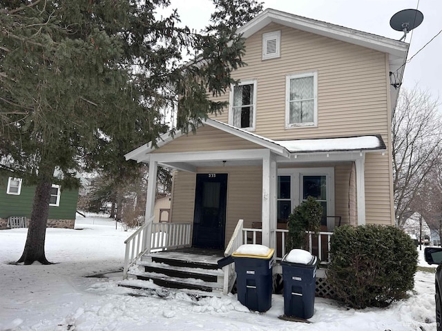 view of front of property