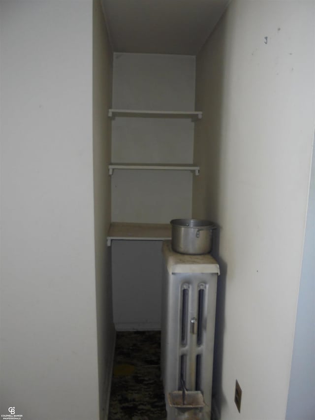 3606 Cadieux Rd, Detroit, MI 48224 - interior space
