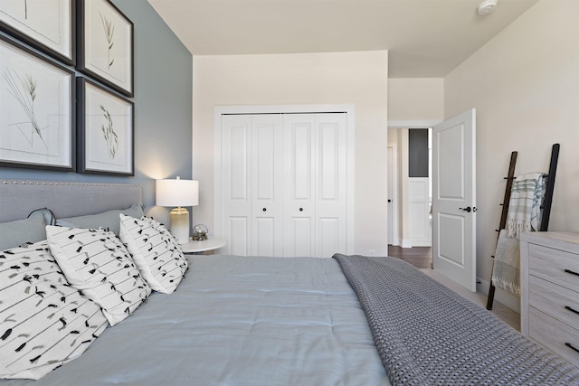 3888 Chatham Pl Unit 99, Brighton, MI 48114 - bedroom with a closet