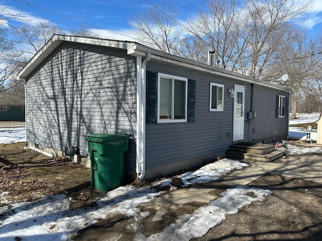 view of front of house featuring entry steps