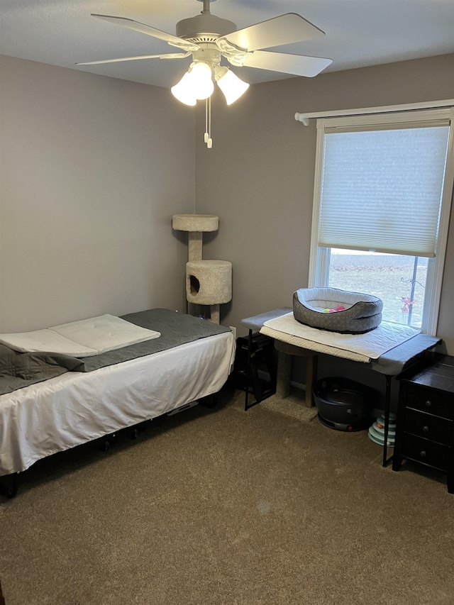 bedroom with carpet and ceiling fan