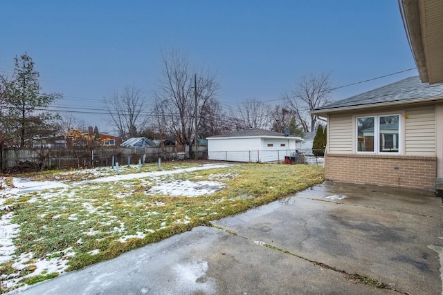 view of yard featuring a fenced backyard and a patio