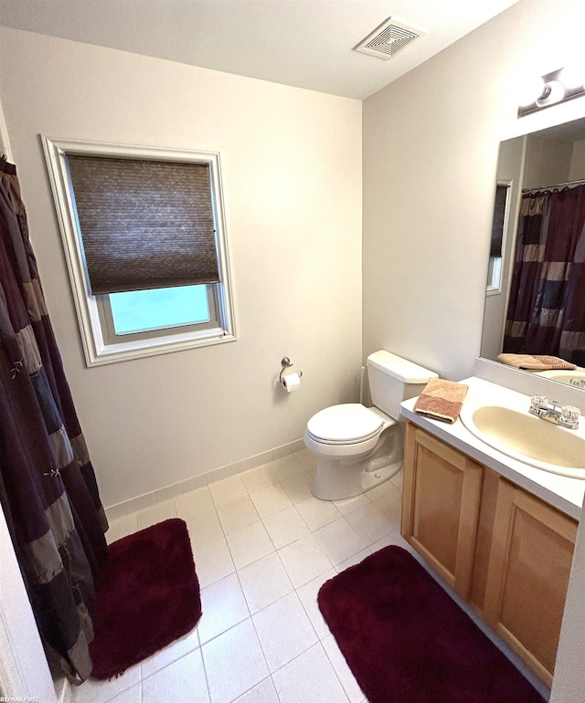 full bath featuring visible vents, baseboards, toilet, tile patterned flooring, and vanity