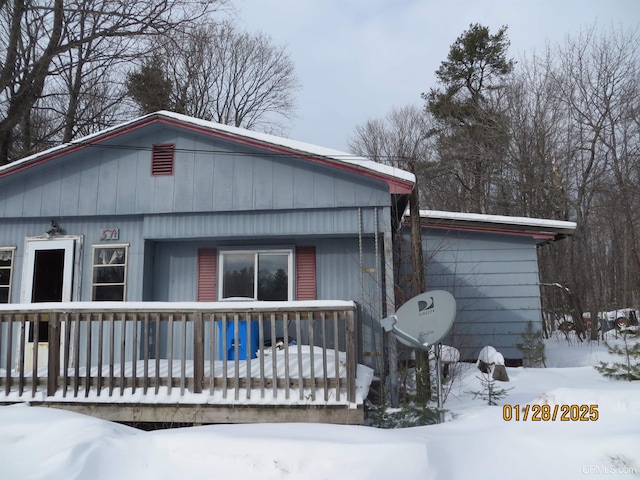 view of front of house