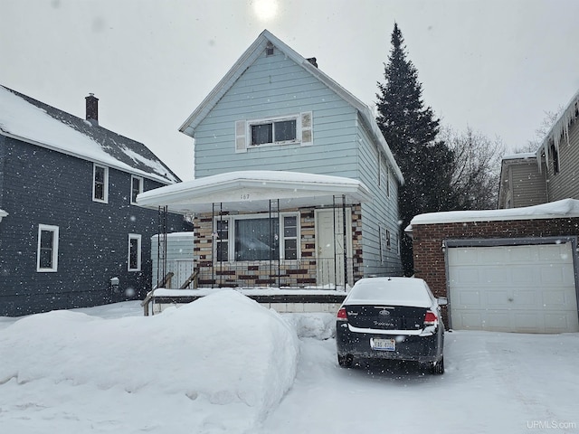 view of front of house with covered porch