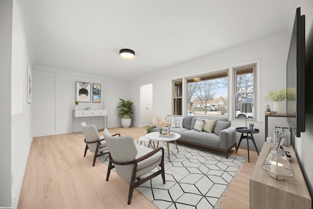 living area with light wood-type flooring