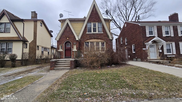 view of front of property with brick siding