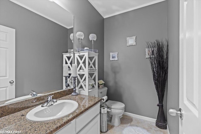 half bath featuring vanity, toilet, baseboards, and ornamental molding