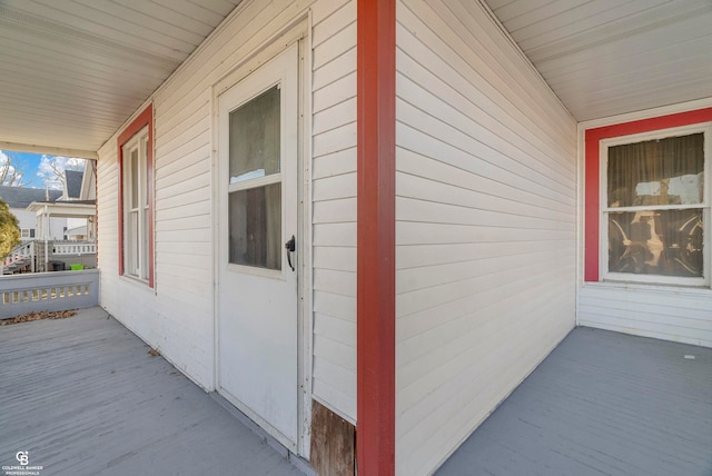 exterior space featuring a porch