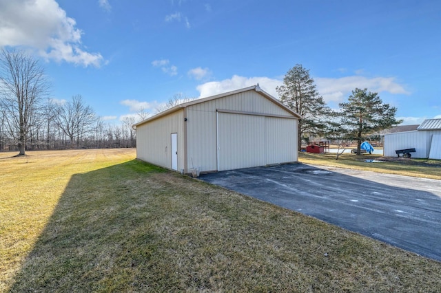 view of detached garage