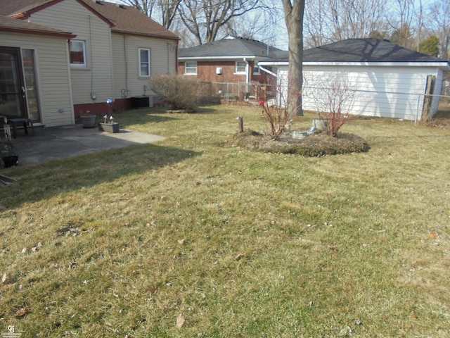 view of yard featuring cooling unit, a patio, and fence