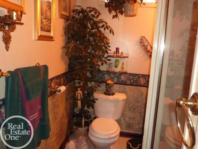 bathroom with toilet