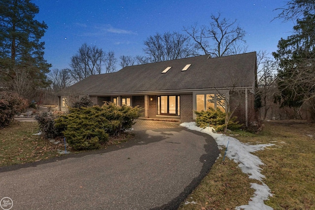 view of front of property with brick siding