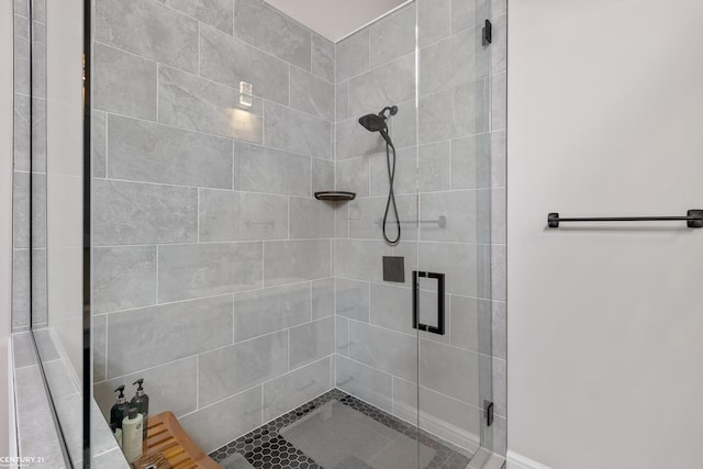 65 Sea Ray Blvd Unit 7, Harrison Twp, MI 48045 - full bathroom featuring a shower stall