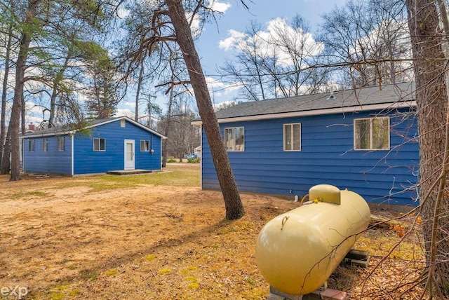 2407 Karen St, Prescott, MI 48756 - view of side of property with an outdoor structure