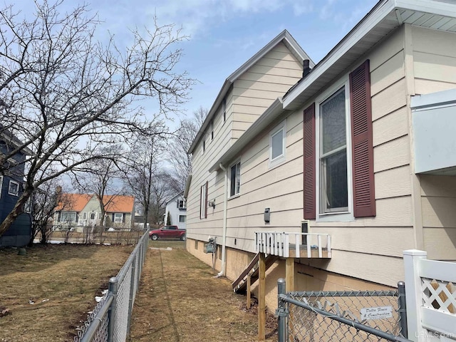 1215 Dakota Ave, Gladstone, MI 49837 - view of home's exterior