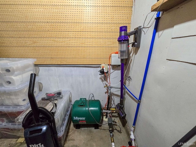 view of utility room