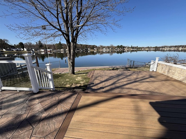 dock area featuring a water view