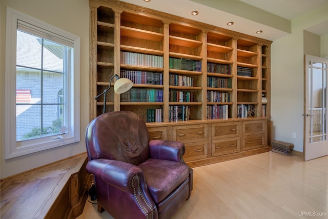 sitting room featuring recessed lighting and light wood-style floors
