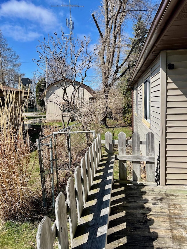deck featuring fence