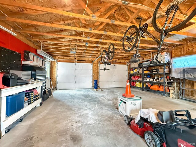 2709 W 6th Ave, Gladstone, MI 49837 - view of garage