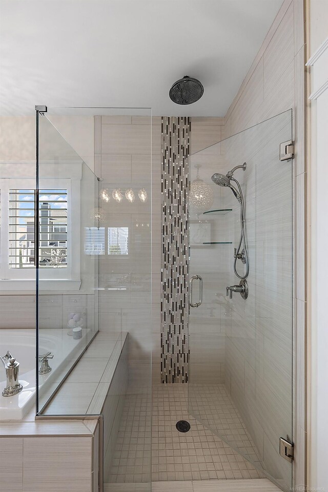 full bathroom featuring a stall shower