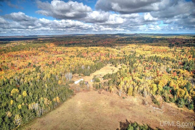 255 Laramie Rd, Gwinn, MI 49841