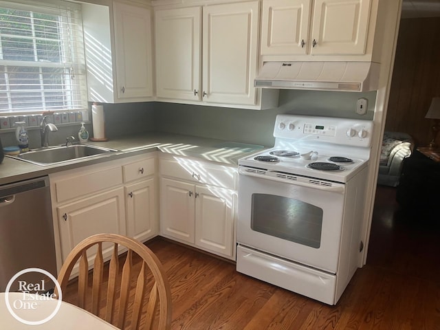 kitchen featuring electric range, extractor fan, a sink, dark wood finished floors, and dishwasher