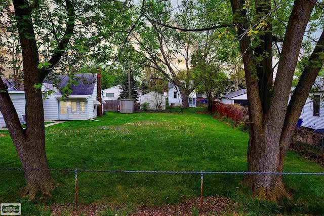 12444 Vernon St, Warren, MI 48091