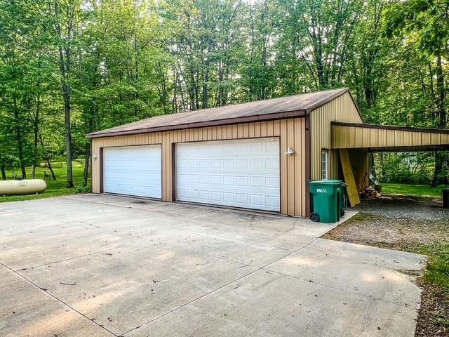 5421 Andrew St, Harrison, MI 48625 - garage with a garage