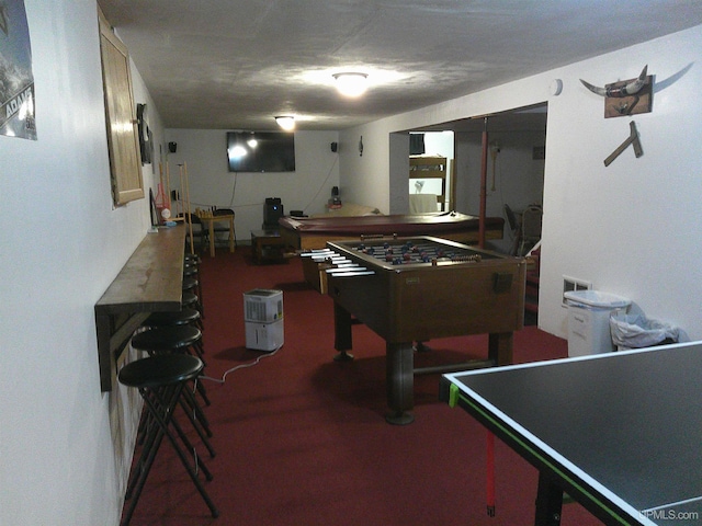 view of recreation room