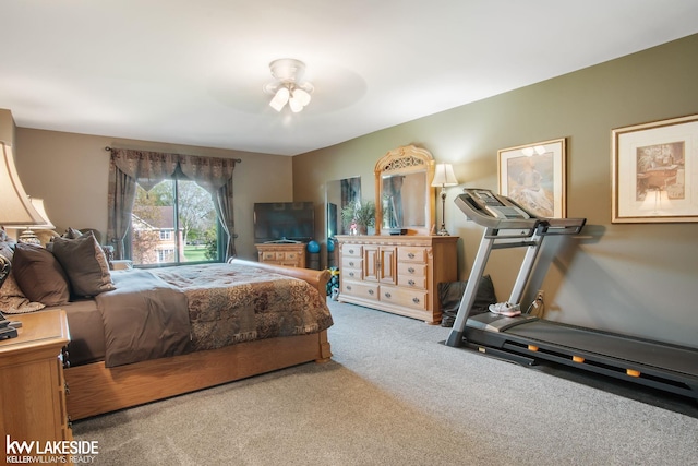 bedroom featuring carpet and a ceiling fan