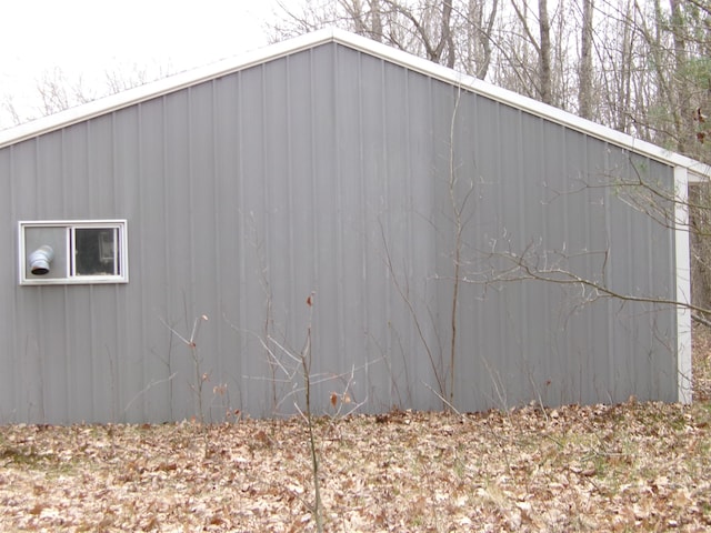 880 Judy Trl, Harrison, MI 48625
