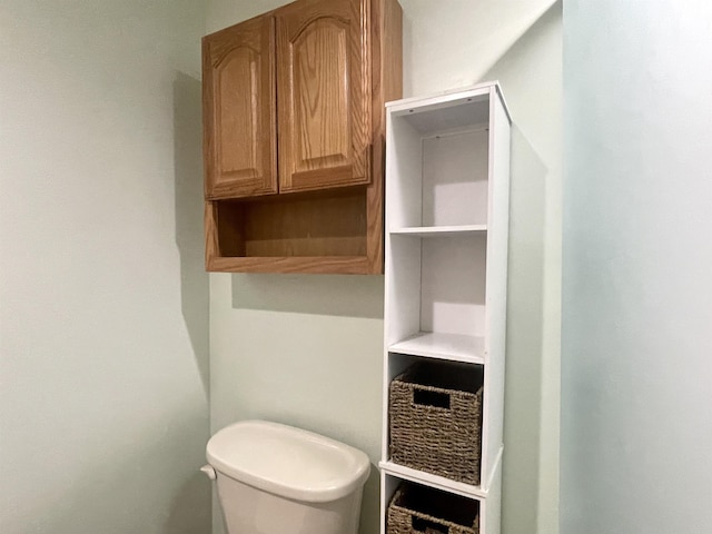 1548 Pioneer Rd, Alger, MI 48610 - bathroom with toilet