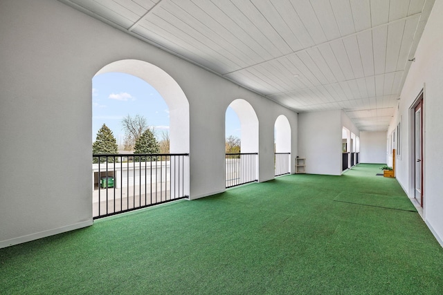 empty room featuring carpet floors