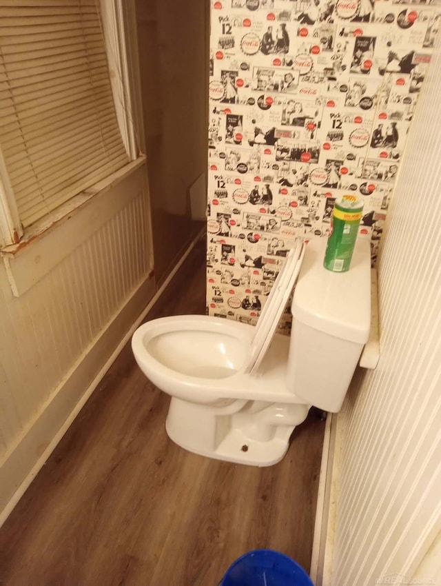 bathroom featuring wood finished floors