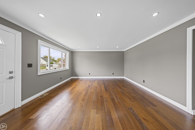 unfurnished living room featuring recessed lighting, baseboards, visible vents, and dark wood-style floors