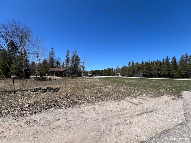 N6128 Arbor St, Naubinway, MI 49762