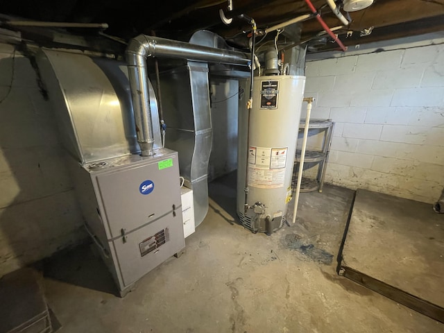 301 Michigan Ave, Bay City, MI 48708 - utility room with heating unit and gas water heater