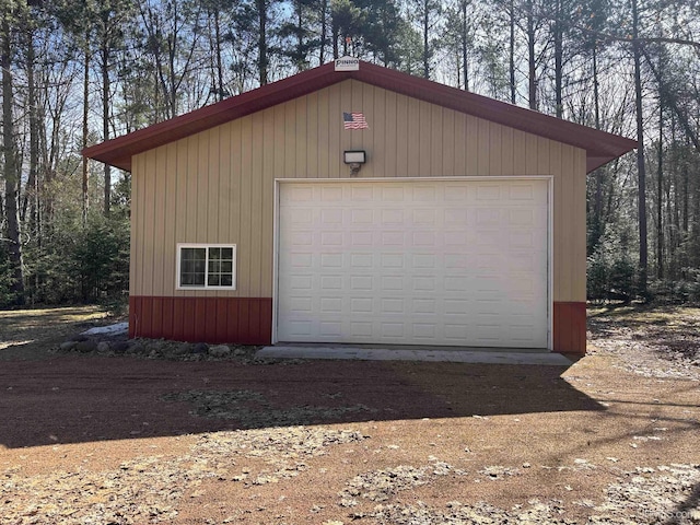 view of detached garage