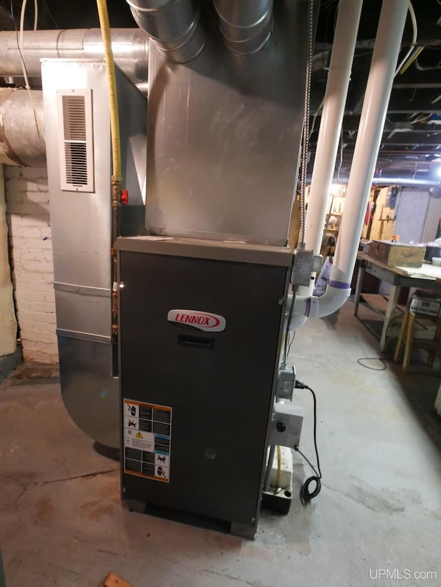 utilities featuring heating unit