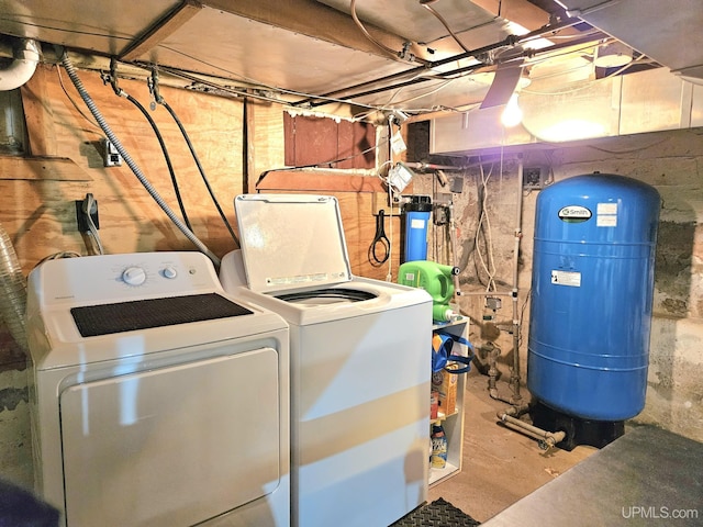 N15505 Black River Rd, Ironwood, MI 49938 - washroom with washing machine and clothes dryer
