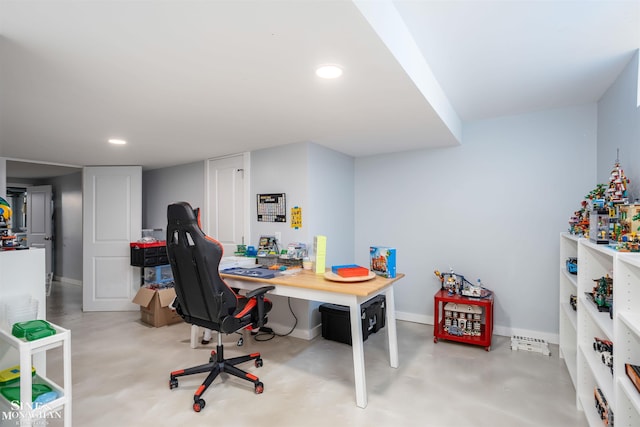 office area featuring recessed lighting, baseboards, and concrete flooring