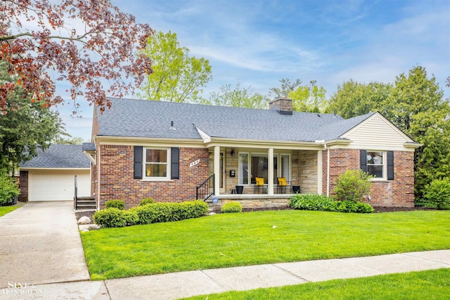 ranch-style house featuring covered porch, a front lawn, brick siding, and roof with shingles
