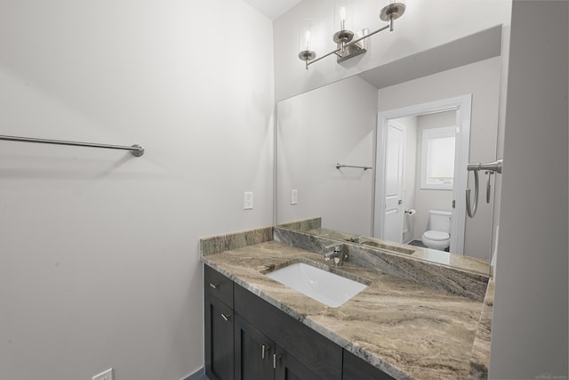 835 Crestwood Ln, Rochester Hills, MI 48309 - bathroom with toilet and vanity