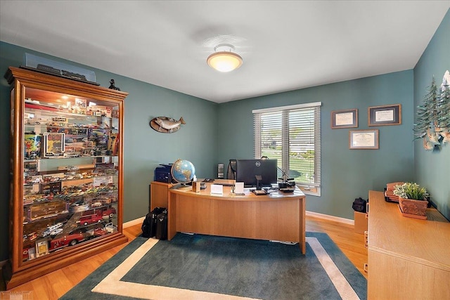 53633 Cherrywood Dr, Shelby Twp, MI 48315 - home office with wood finished floors and baseboards